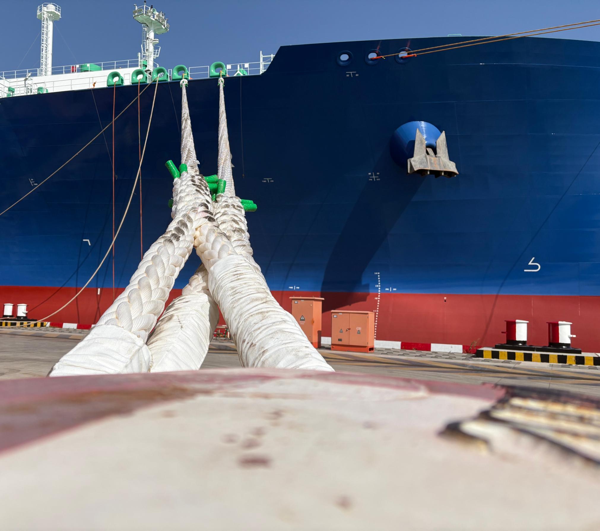 Mooring at dock